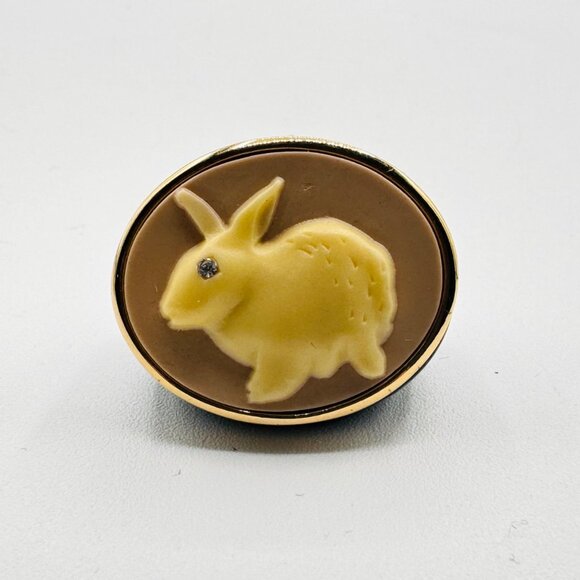 Marc by Marc Jacobs Bunny Rabbit Cameo Ring - Picture 1 of 5
